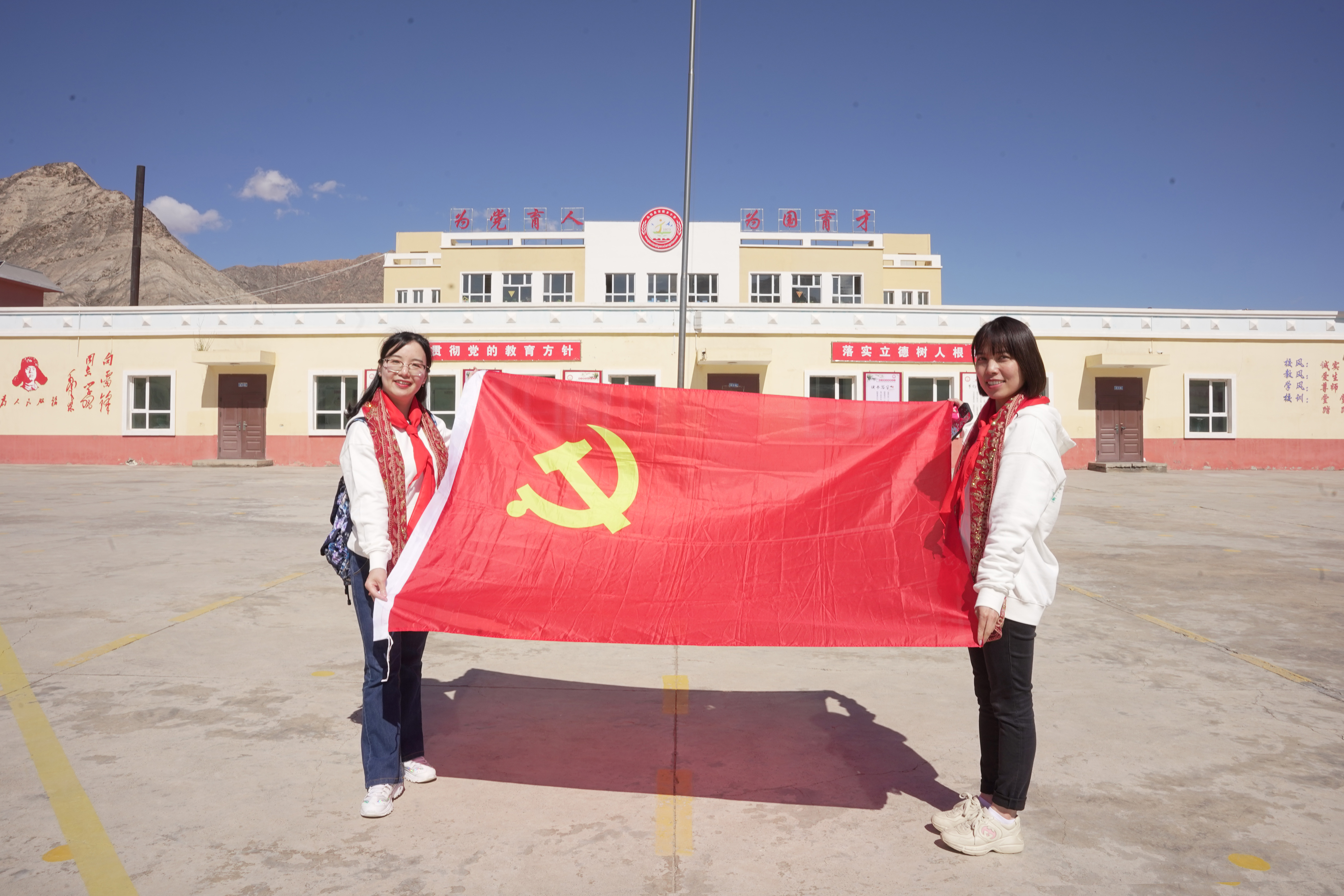 2024新疆乌恰吉根乡小学（西陲第一校）.jpg